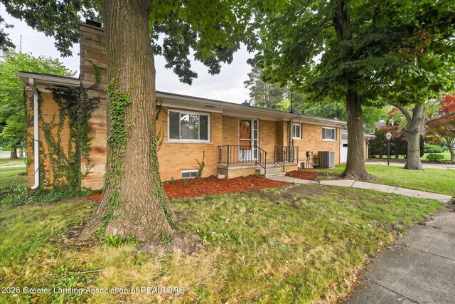830 Newton Street, Lansing, MI 48912
