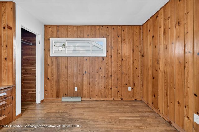 830 Newton Street, Lansing, MI 48912