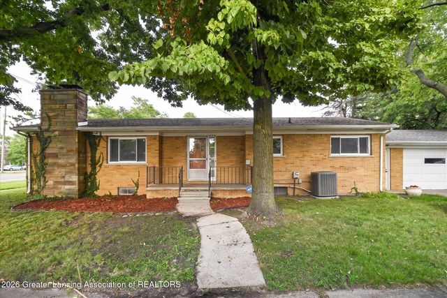 830 Newton Street, Lansing, MI 48912