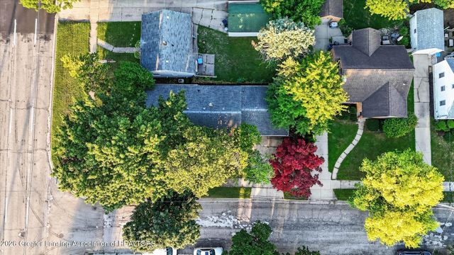 830 Newton Street, Lansing, MI 48912