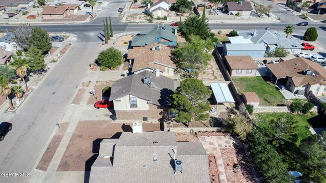 15318 NORTHPORT Court, Horizon City, TX 79928