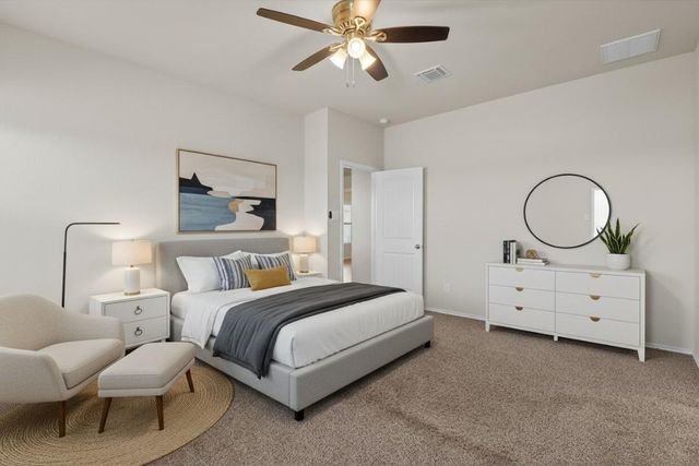 1644 T H Johnson DR, Taylor, TX 76574