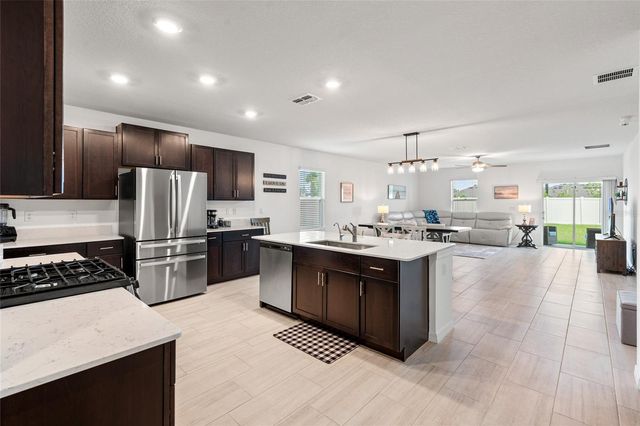 22083 BLAZING STAR RUN, Land O Lakes, FL 34637