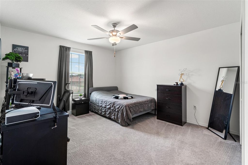 Image 29 of property listing at 22083 BLAZING STAR RUN, Land O Lakes, FL 34637