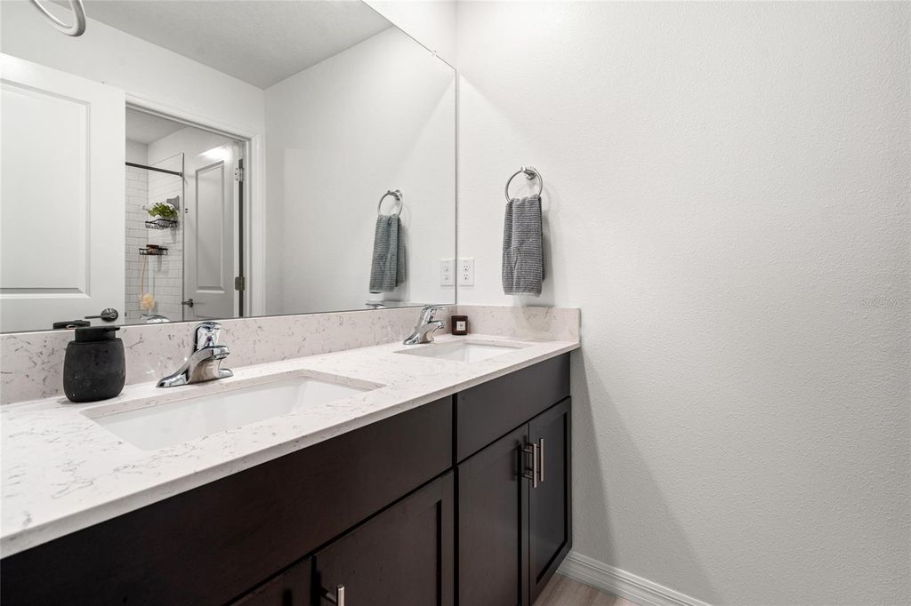 Image 30 of property listing at 22083 BLAZING STAR RUN, Land O Lakes, FL 34637