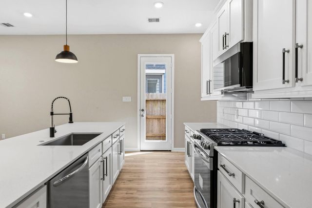 559 Dry Fork Lane, Conroe, TX 77304