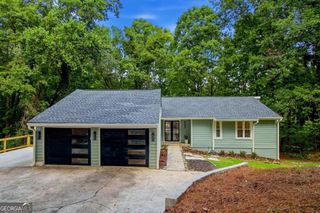 545 Longleaf Drive, Roswell, GA 30075