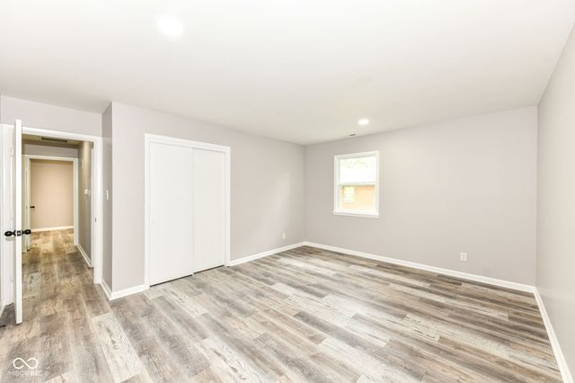 8846 Holliday Drive, Indianapolis, IN 46260