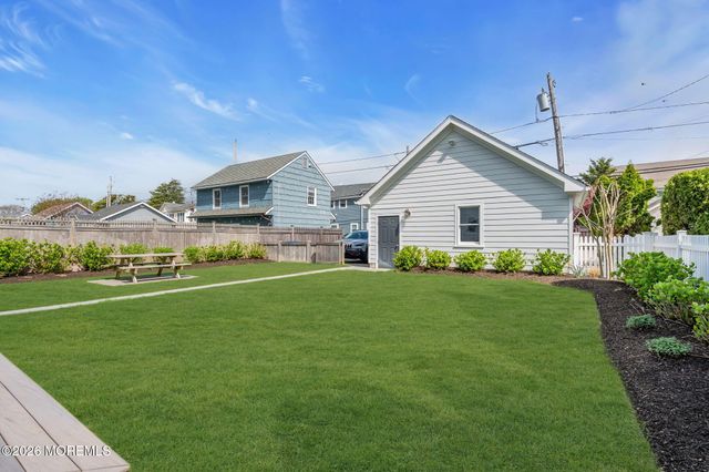 112 Sylvania Avenue, Avon-by-the-sea, NJ 07717