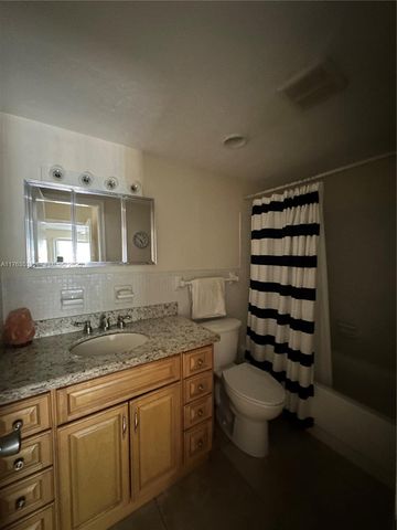 1851 NE 62nd Street 504, Fort Lauderdale, FL 33308