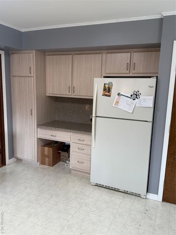 11 Square Woods Drive, Lagrangeville, NY 12540