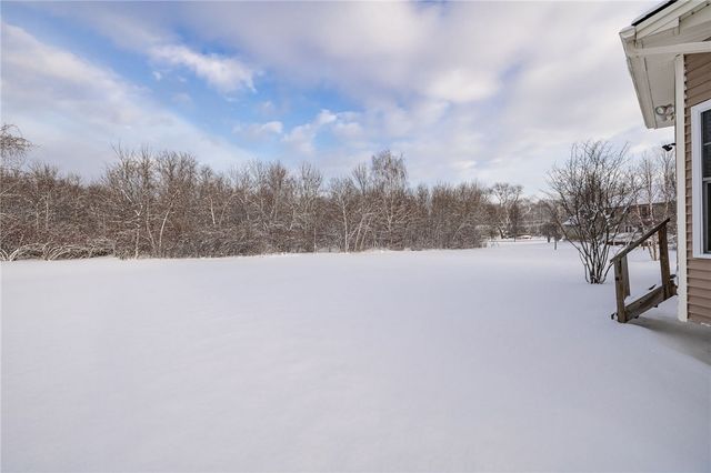 1394 Meadow Breeze Lane, Webster, NY 14580