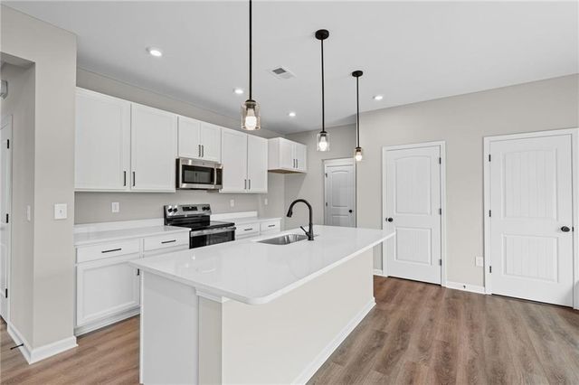 132 Port Way, Braselton, GA 30517