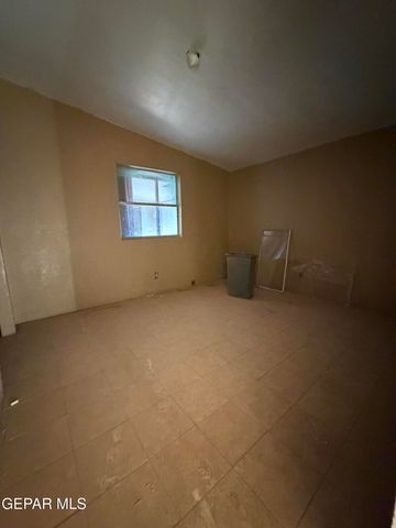 14552 Bradley Road, El Paso, TX 79938