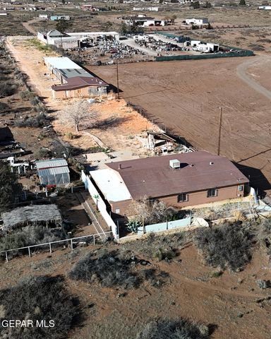 14552 Bradley Road, El Paso, TX 79938