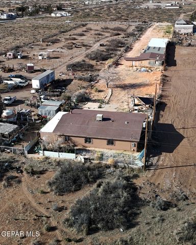 14552 Bradley Road, El Paso, TX 79938