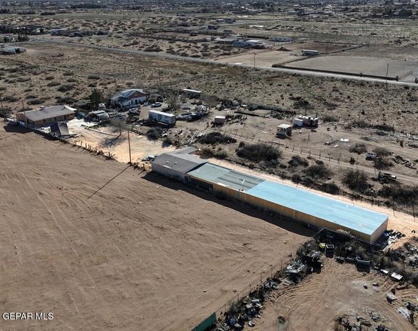 14552 Bradley Road, El Paso, TX 79938