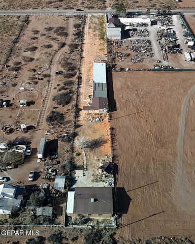 14552 Bradley Road, El Paso, TX 79938