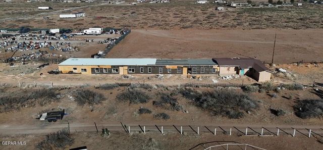 14552 Bradley Road, El Paso, TX 79938