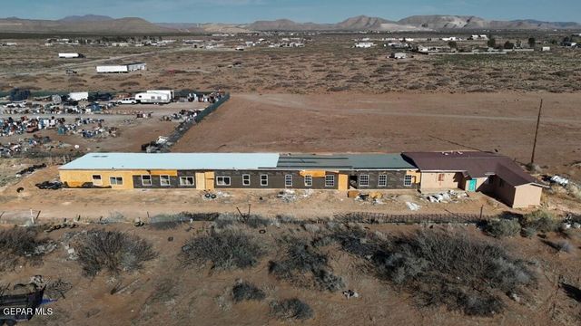 14552 Bradley Road, El Paso, TX 79938