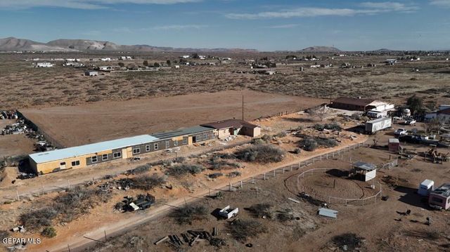 14552 Bradley Road, El Paso, TX 79938