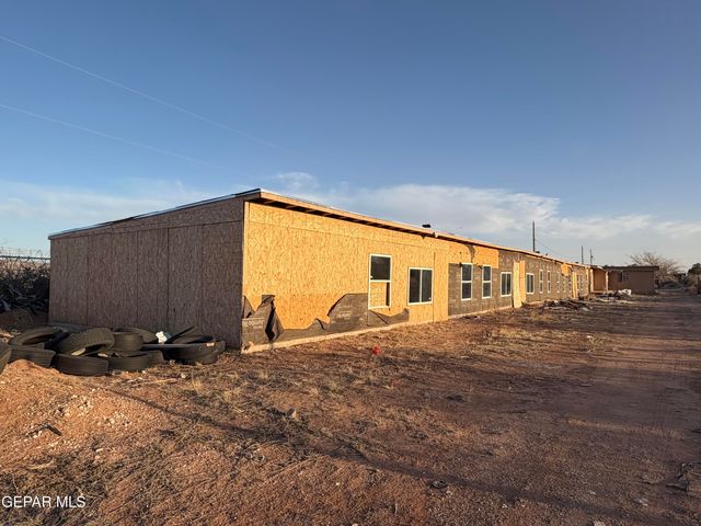 14552 Bradley Road, El Paso, TX 79938