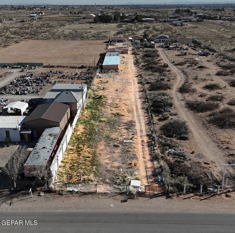 14552 Bradley Road, El Paso, TX 79938