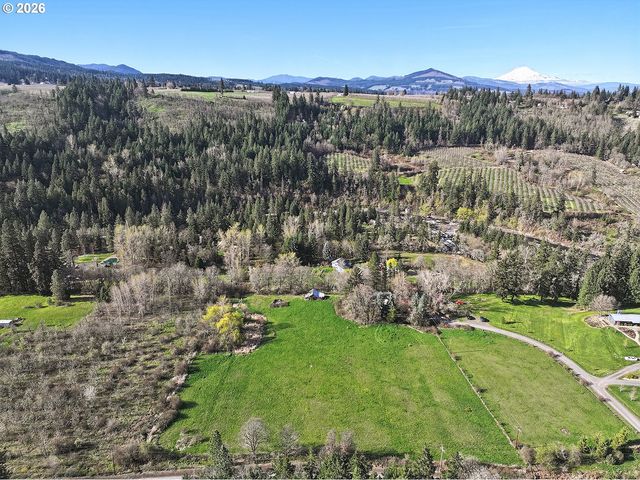 2590 DEE Hwy, Hood River, OR 97031