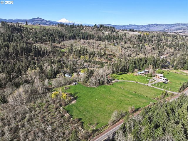 2590 DEE Hwy, Hood River, OR 97031