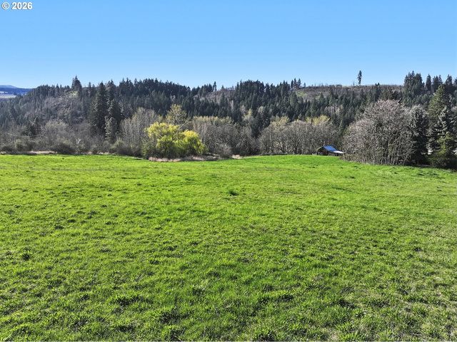 2590 DEE Hwy, Hood River, OR 97031