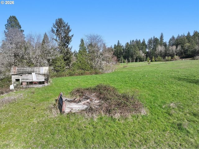 2590 DEE Hwy, Hood River, OR 97031