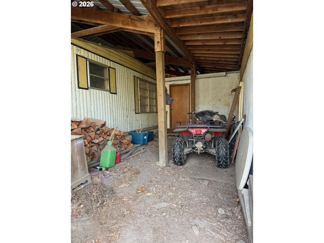 2590 DEE Hwy, Hood River, OR 97031