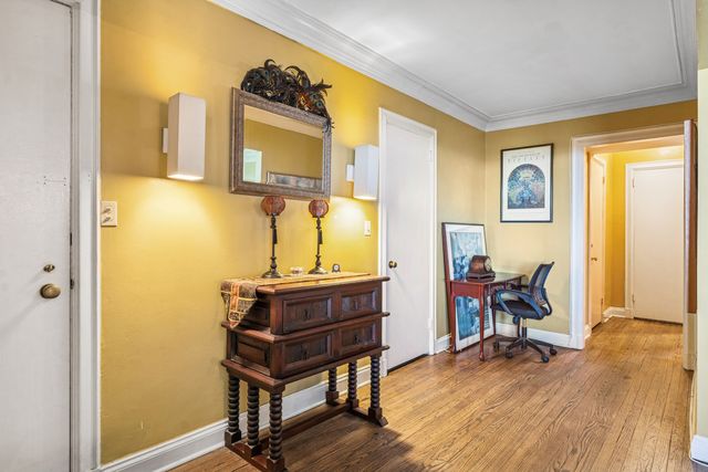 5000 N Marine Drive 9C, Chicago, IL 60640