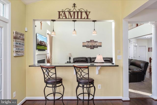 7494 EDINGTON DR, Warrenton, VA 20187