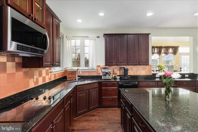 7494 EDINGTON DR, Warrenton, VA 20187