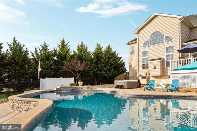 7494 EDINGTON DR, Warrenton, VA 20187