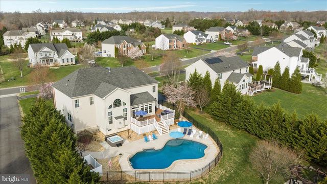 7494 EDINGTON DR, Warrenton, VA 20187