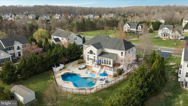 7494 EDINGTON DR, Warrenton, VA 20187