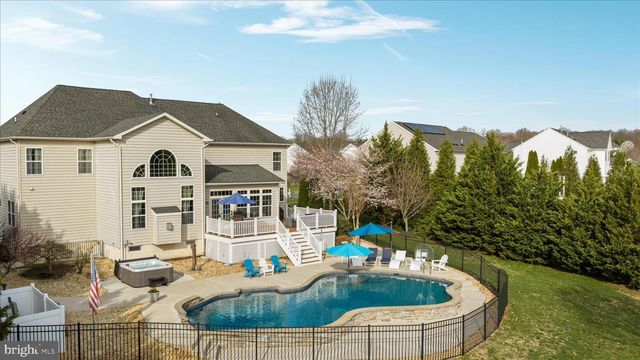 7494 EDINGTON DR, Warrenton, VA 20187