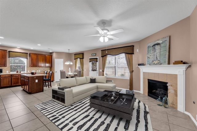 5303 Persimmon Pass, Richmond, TX 77407