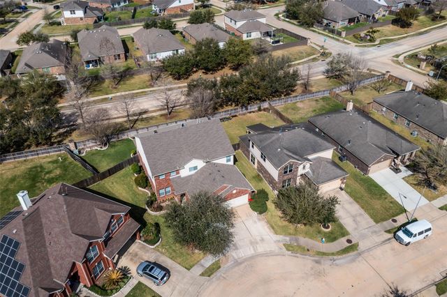 5303 Persimmon Pass, Richmond, TX 77407