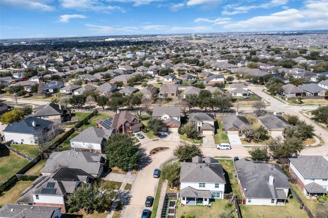 5303 Persimmon Pass, Richmond, TX 77407