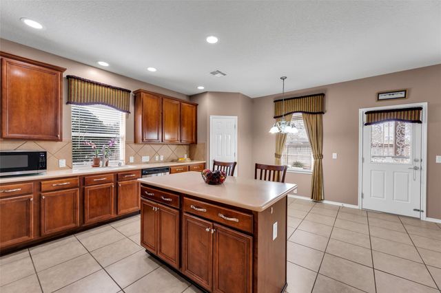 5303 Persimmon Pass, Richmond, TX 77407