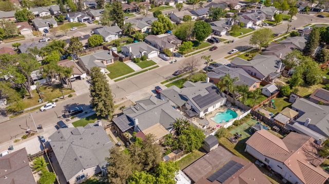 1481 Columbia, Tulare, CA 93274