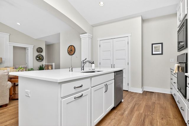 1411 S 5th Street, Adel, IA 50003