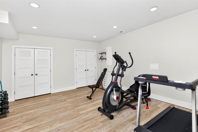 1411 S 5th Street, Adel, IA 50003