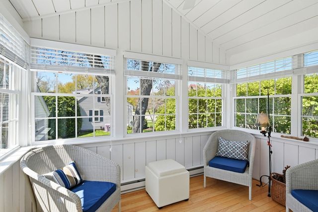 45 Hanward Hill, East Longmeadow, MA 01028