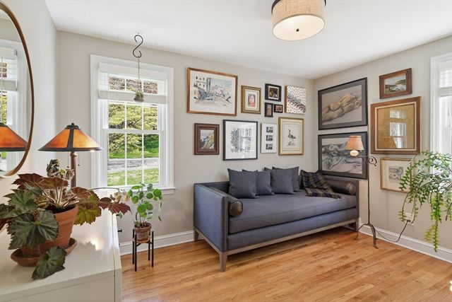45 Hanward Hill, East Longmeadow, MA 01028