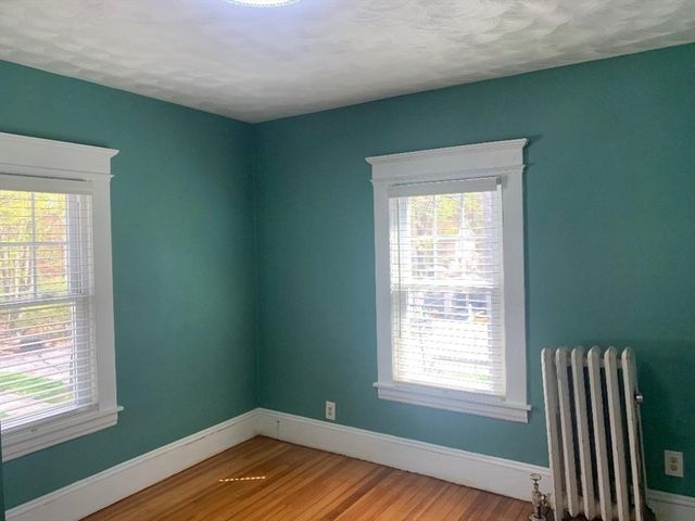 147 Belvidere St, Springfield, MA 01108