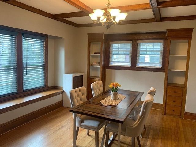 147 Belvidere St, Springfield, MA 01108